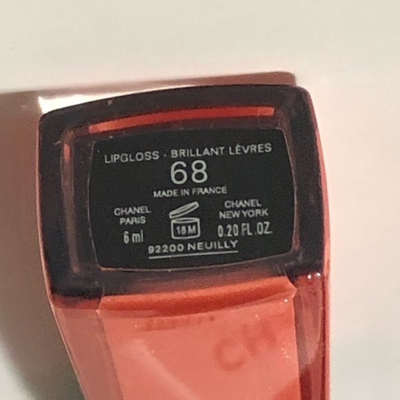 CHANEL Brilliant Levres Lip Gloss #68 - Picture 4 of 4